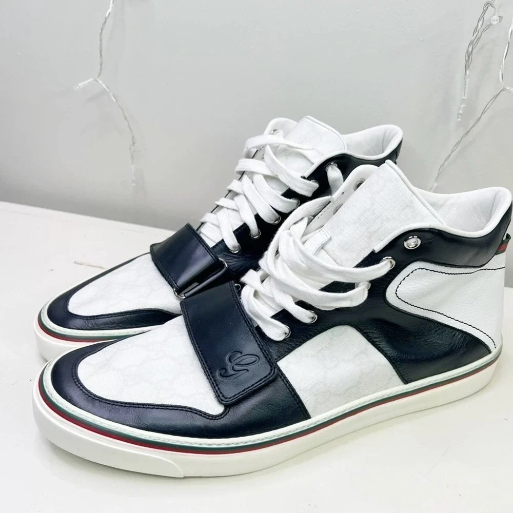 Gucci Black and White High Top Sneakers. Size: 12 Vintage GG Supreme Sneaker